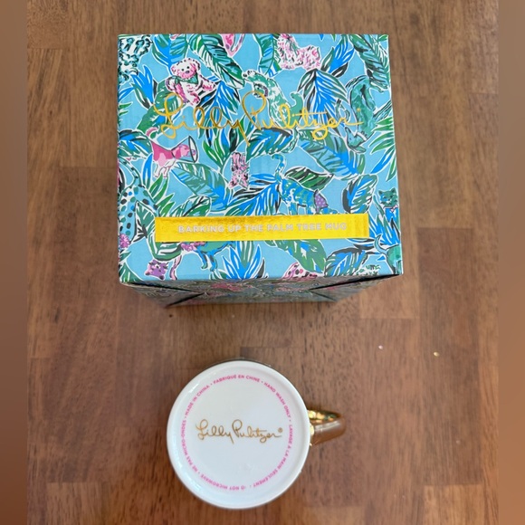 NWT Lilly Pulitzer Mug Seasalt Blue Barking Up The Palm - Picture 8 of 16